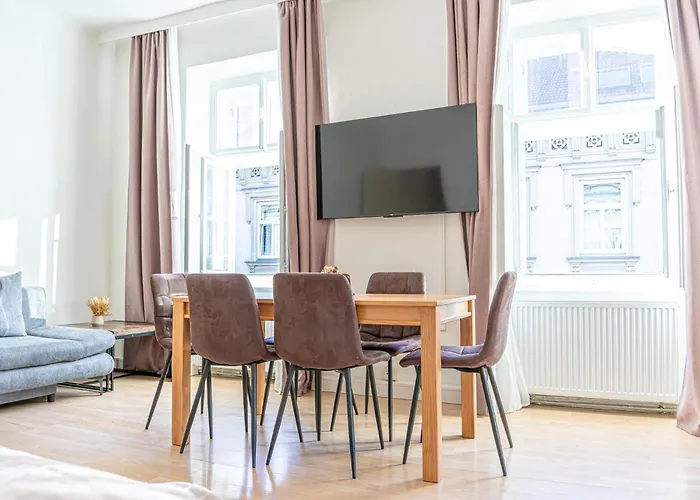 Modern 2-bedroom For 5 In Prime Location Vienna