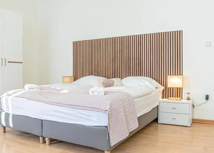 Modern 2-bedroom For 5 In Prime Location Vienna